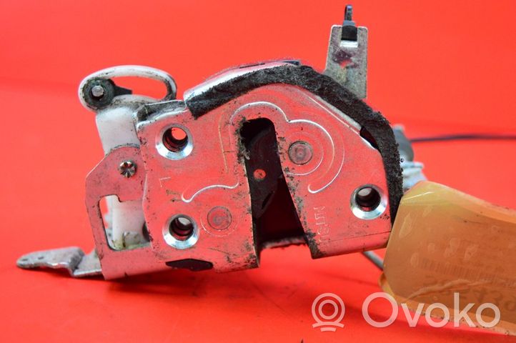 Daihatsu Cuore Front door lock 