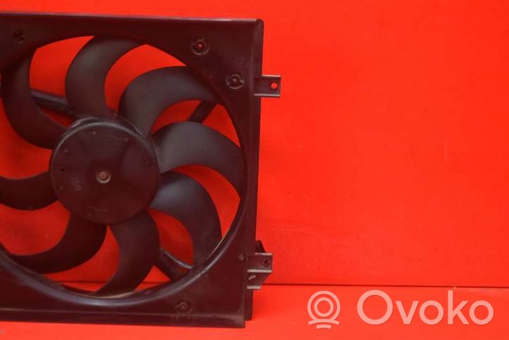 Volkswagen Polo IV 9N3 Elektrisks radiatoru ventilators 6Q0121207N