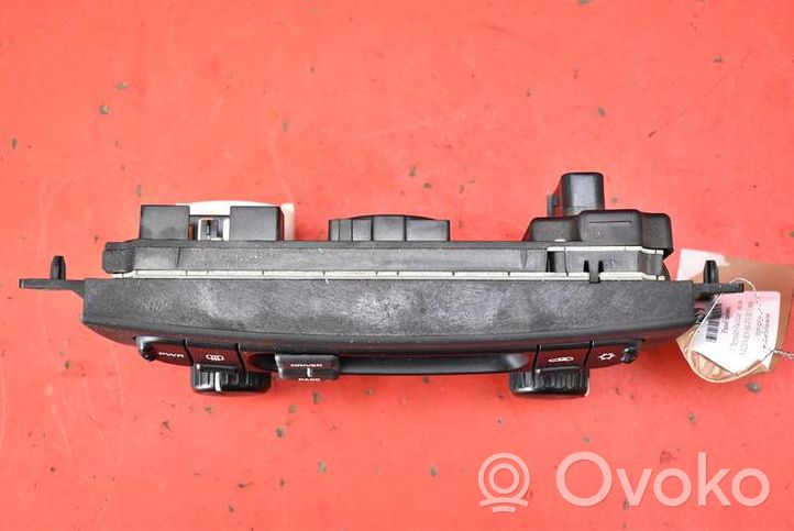 Chrysler Pacifica Climate control unit P05005460AA