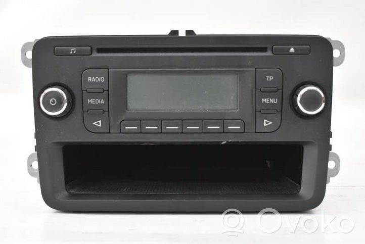 Skoda Rapid (NH) Radio/CD/DVD/GPS-pääyksikkö 5J0035152C