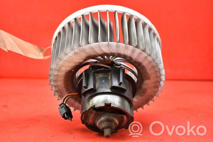 Skoda Rapid (NH) Ventola riscaldamento/ventilatore abitacolo X7430003