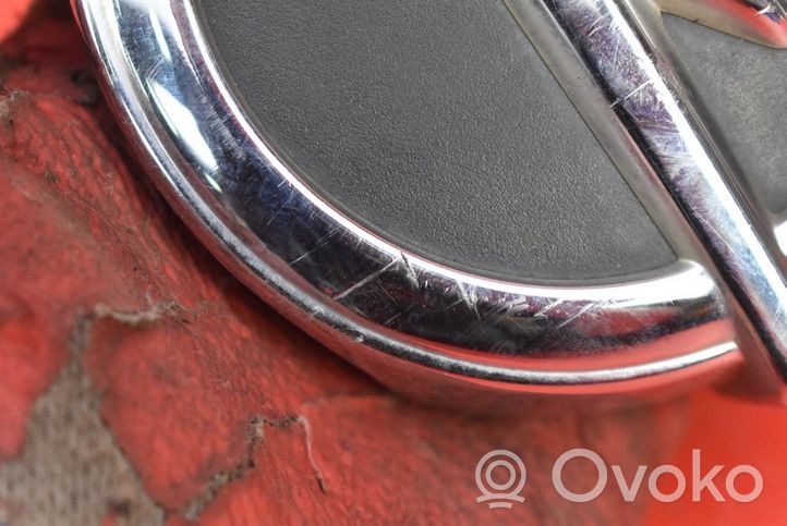 Opel Corsa E Uchwyt / Rączka zewnętrzna otwierania klapy tylnej / bagażnika 461088395