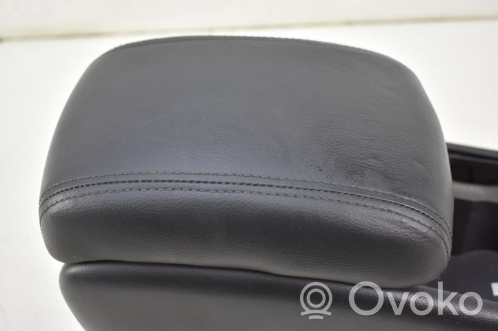 Chevrolet Epica Armrest 