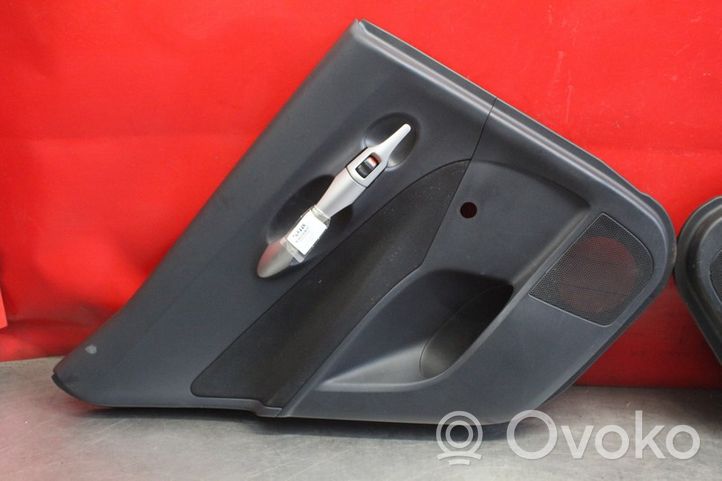 Toyota Auris 150 Juego interior 67764-X1700