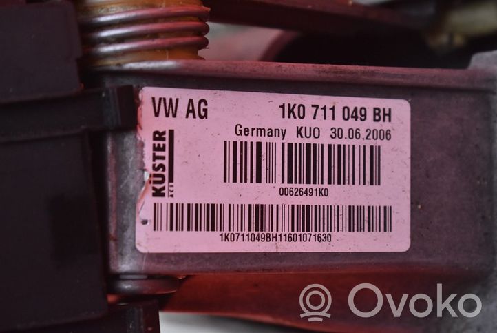 Volkswagen Eos Levier de changement de vitesse 1K0711049BH