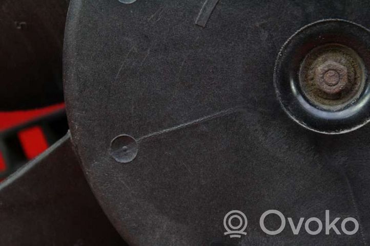 Opel Corsa D Ventilador eléctrico del radiador 55703930