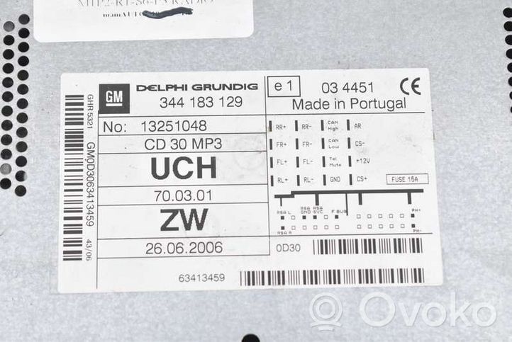 Opel Zafira B Panel / Radioodtwarzacz CD/DVD/GPS 13251048