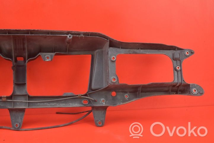 Volvo XC70 Front bodywork piece 912757