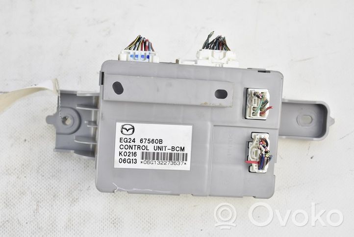 Mazda CX-7 Unité de commande, module ECU de moteur EG2467560B