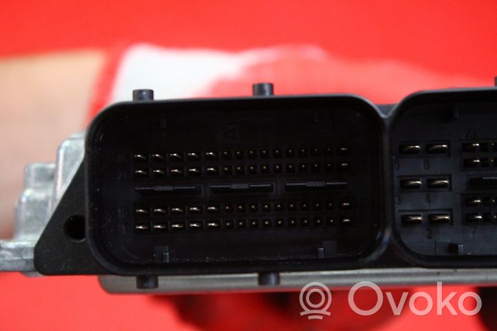 Saab 9-5 Unité de commande, module ECU de moteur 55562898