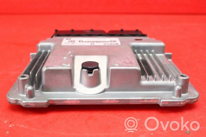 Saab 9-5 Unité de commande, module ECU de moteur 55562898