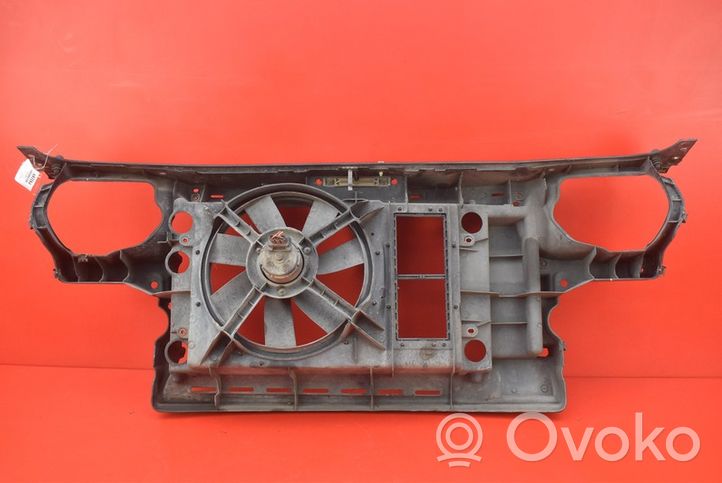 Volkswagen Golf III Pezzo della carrozzeria anteriore 1H0805594A