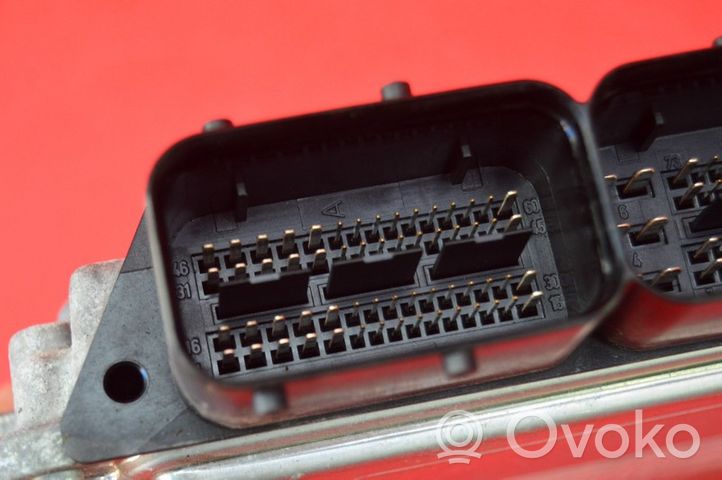 Volkswagen Golf V Centralina/modulo motore ECU 03C906056DQ