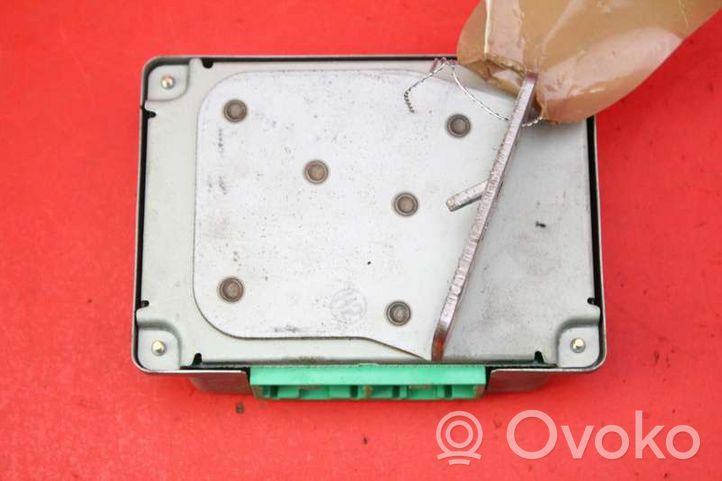 Nissan Pathfinder R51 Motora vadības bloka ECU 33084EB41C