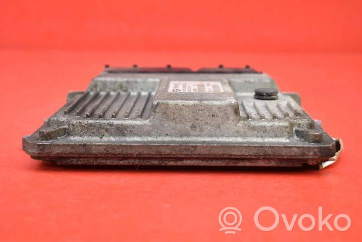 Opel Combo C Unité de commande, module ECU de moteur 55194015ZF