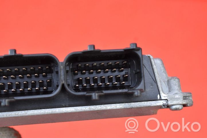 Skoda Fabia Mk2 (5J) Komputer / Sterownik ECU silnika 03D906023