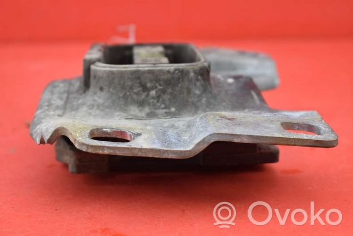 Ford Focus Gearbox mounting bracket V61-7M121