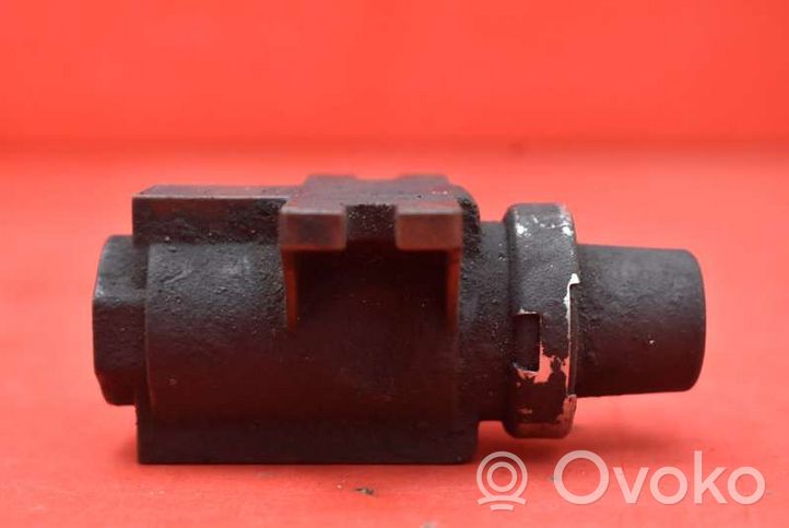 Citroen Berlingo Soupape à vide 9652570180