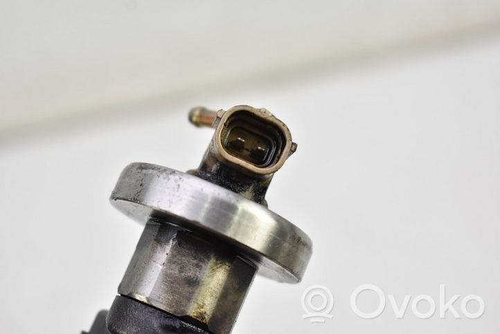 Mazda MPV II LW Inyector de combustible 04513-13H50