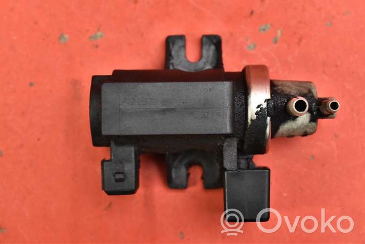 Opel Meriva A Vacuum valve 8972191550