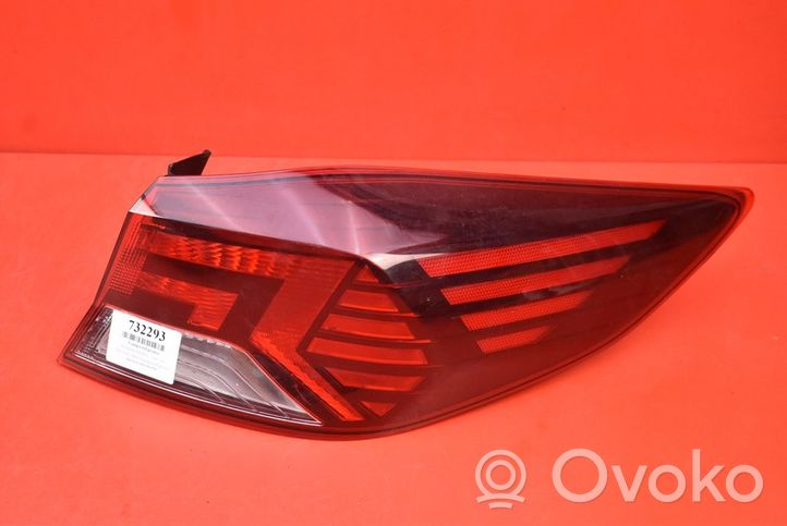 Hyundai Elantra VI Lampa tylna 92402F2500