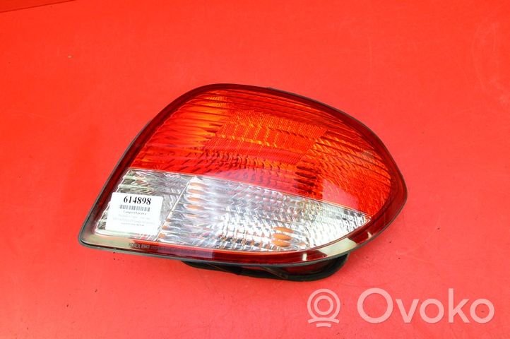 Audi Coupe Lampa tylna 92402-275