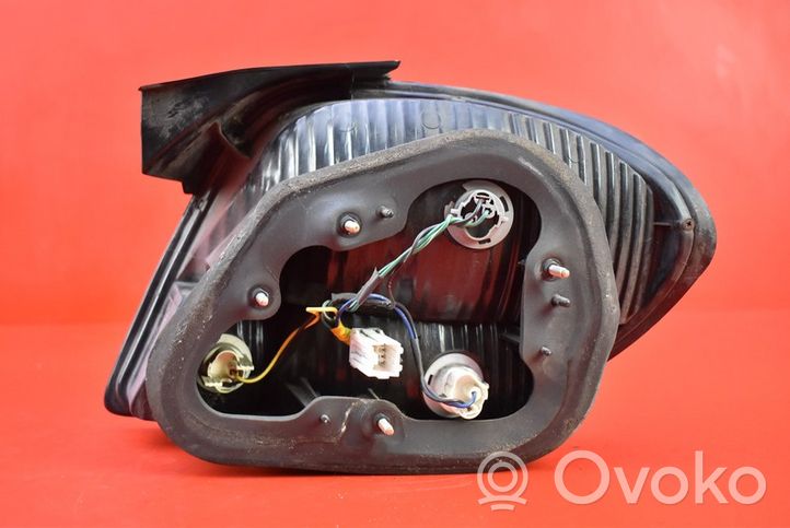 Audi Coupe Lampa tylna 92401-275