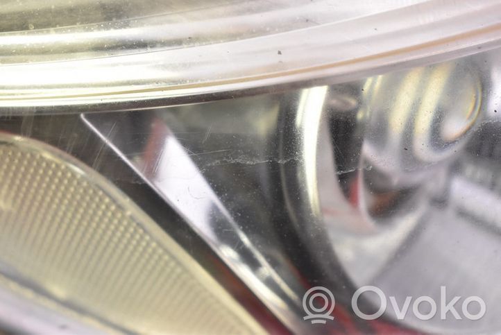 Mitsubishi Outlander Lampa przednia 00000