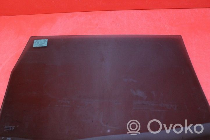 Porsche Cayenne (9PA) Vetro del finestrino della portiera posteriore 