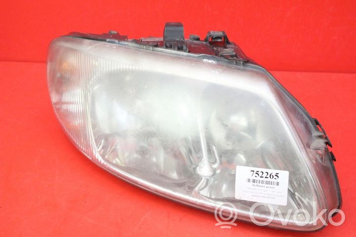 Chrysler Grand Voyager IV Phare frontale 04857702AB