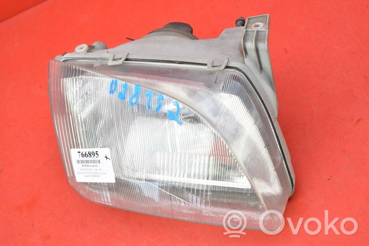 Suzuki Swift Phare frontale 88204580