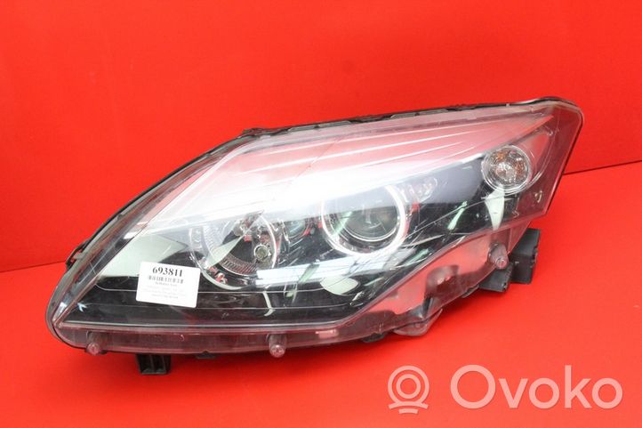 Renault Laguna III Lampa przednia 260605873R