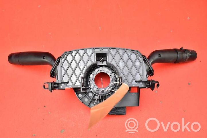 Mazda 2 Muut kytkimet/nupit/vaihtimet 3M71-13N064-BC