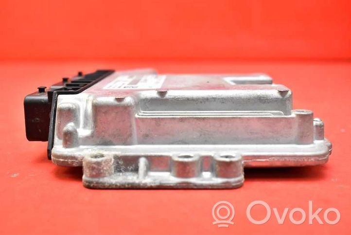 Ford Focus C-MAX Komputer / Sterownik ECU silnika 8M51-12A650-LE