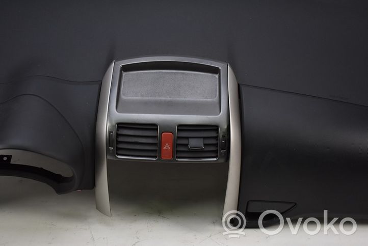 Toyota Auris 150 Deska rozdzielcza 