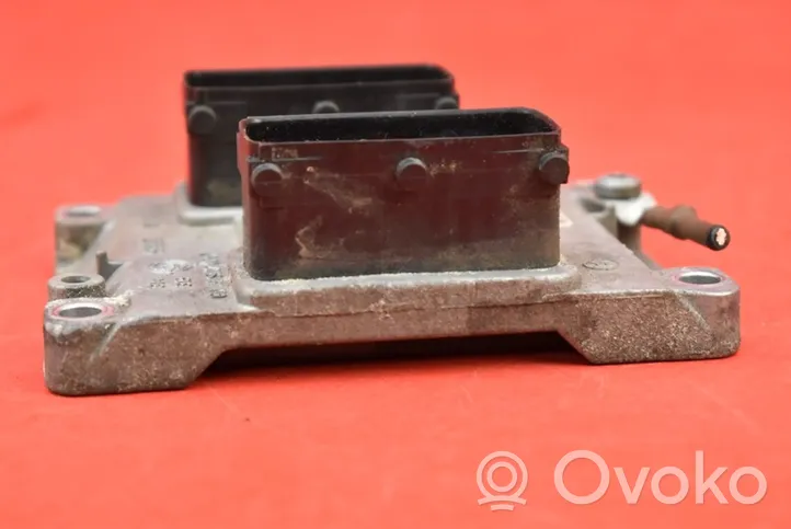 Opel Corsa C Komputer / Sterownik ECU silnika 