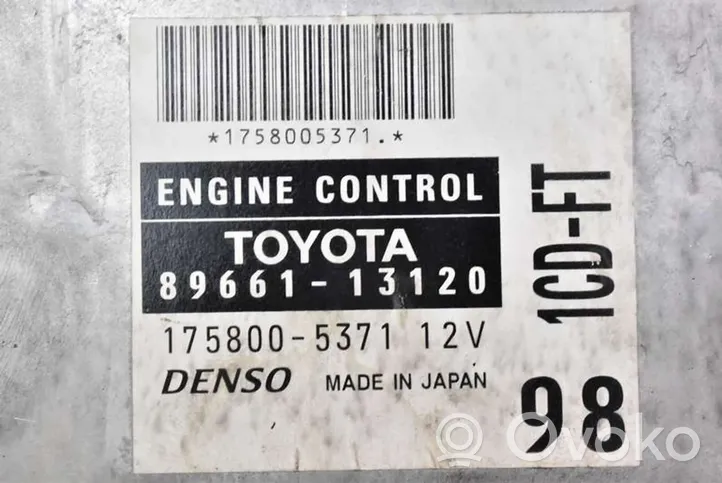 Toyota Corolla Verso E121 Unité de commande, module ECU de moteur 89661-13120