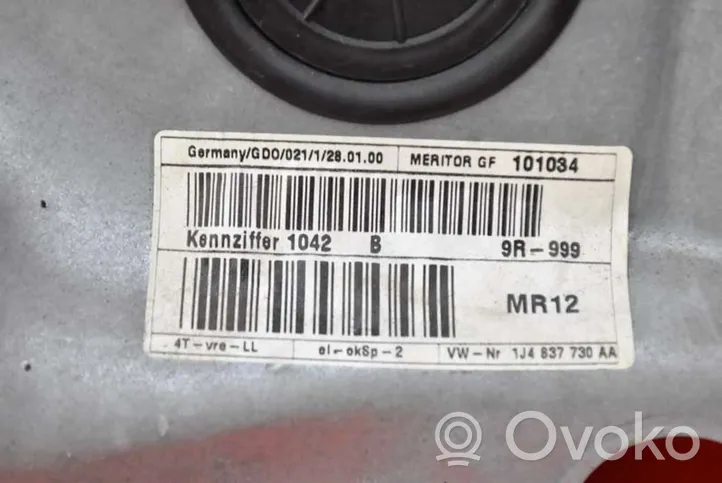 Volkswagen Bora Elektryczny podnośnik szyby drzwi przednich 1J4837756F