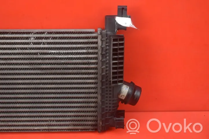 Opel Astra J Radiatore intercooler 13267646