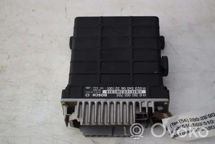 AC 428 Unité de commande, module ECU de moteur 0281001705