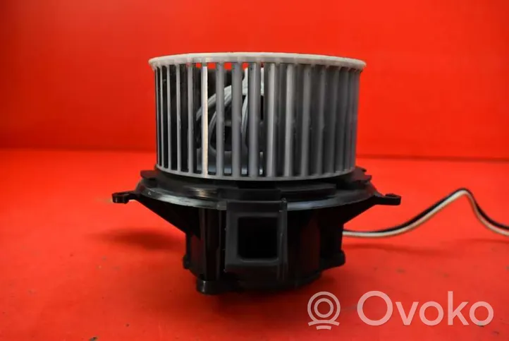 Opel Astra H Ventola riscaldamento/ventilatore abitacolo 25020139