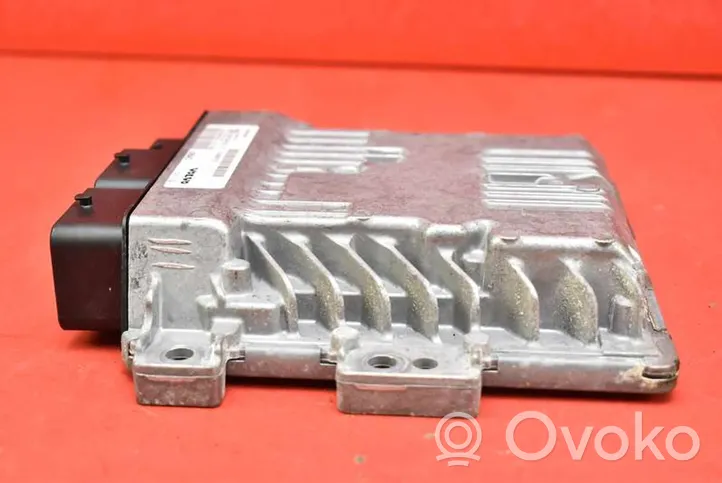 Volvo V60 Engine control unit/module ECU 31355712