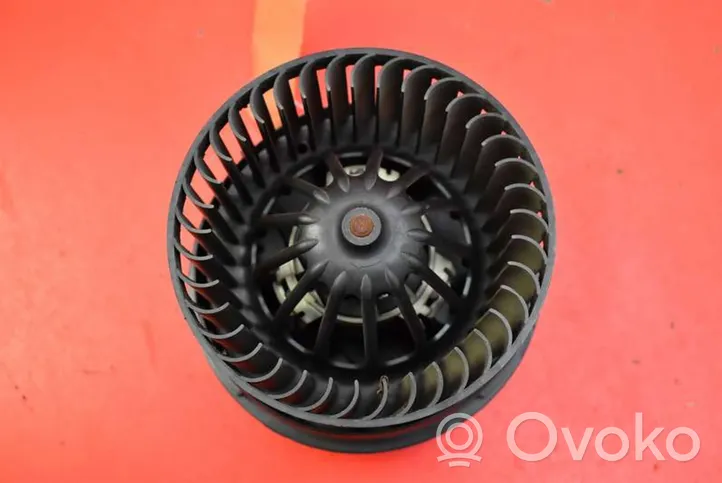 Citroen C3 Ventola riscaldamento/ventilatore abitacolo 665876T