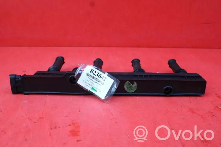 Opel Zafira B High voltage ignition coil 90424480