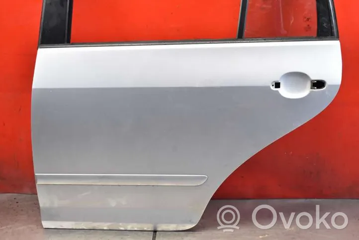 Volkswagen Golf V Drzwi tylne VOLKSWAGEN