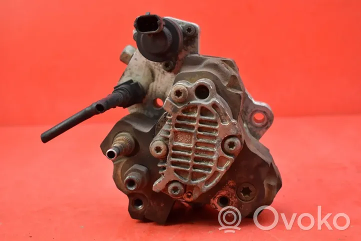 Opel Vivaro Fuel injection high pressure pump 8200108225