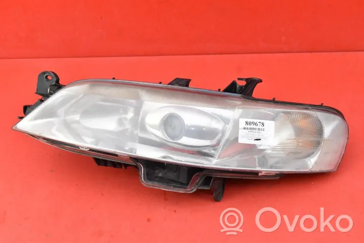 Opel Vectra B Lampa przednia 1307022293