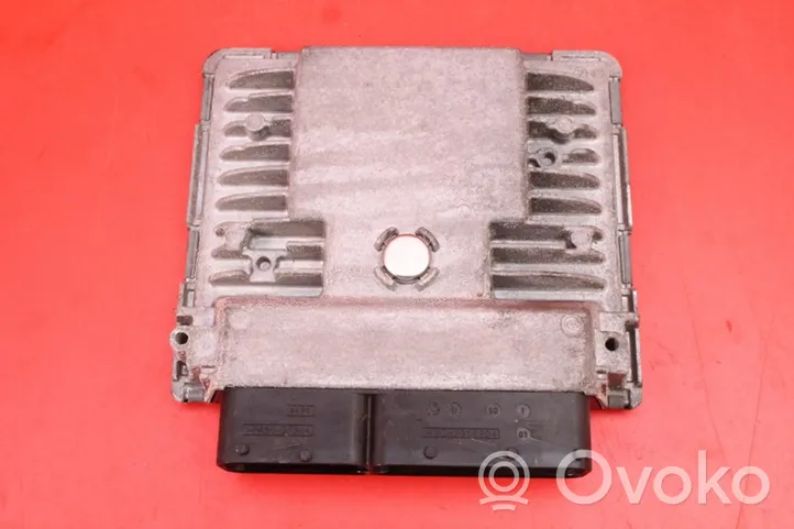 Skoda Rapid (NH) Unité de commande, module ECU de moteur 03F906070FP