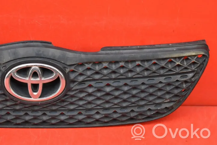 Toyota Corolla E110 Grille de calandre avant TOYOTA