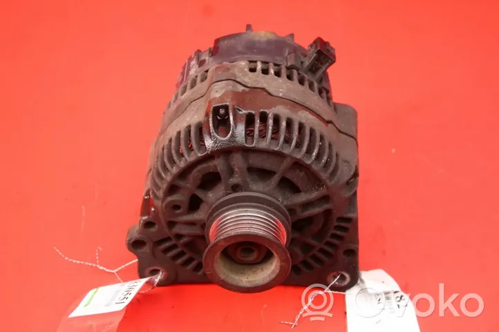 Volkswagen Golf III Generator/alternator 028903025H